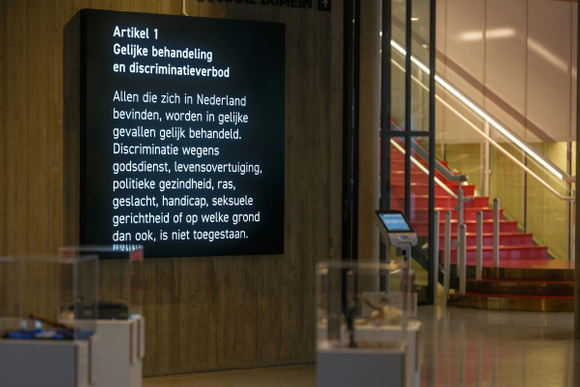 ultralight indoor LED displays.jpg