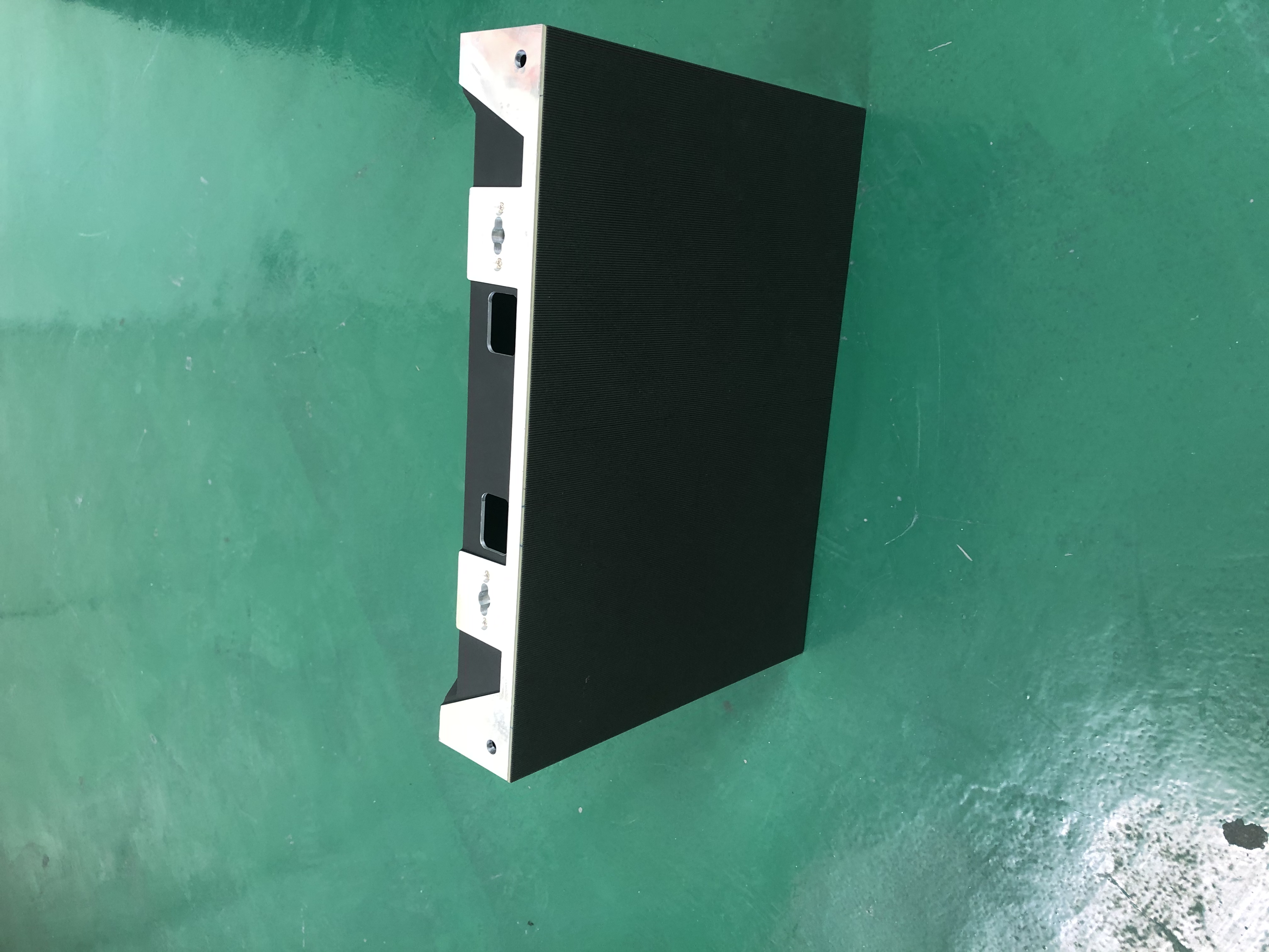 400x300mm cabinet 2